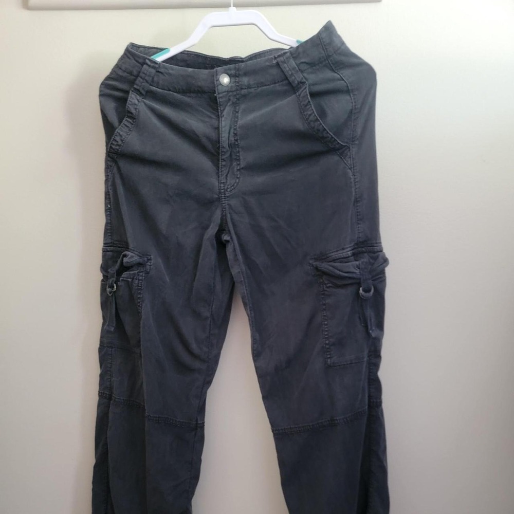 American Eagle Outfitters cargo pant size 4 wide leg utility y2k skater goth